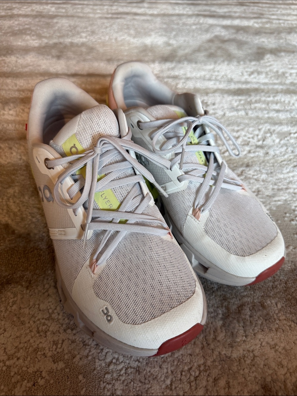 On Cloudwomen Lightweight White Lace-Up Running Sneakers